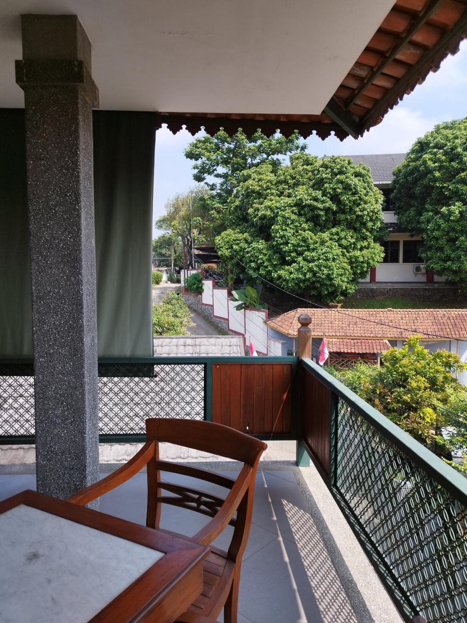 Dalem Arum Bandung Exteriér fotografie